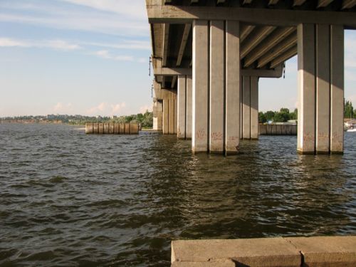 under-the-bridge-nikolaev