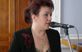 Лариса Дергунова, начальник горздрава