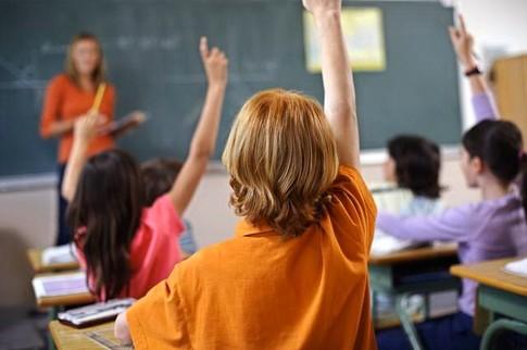 Рада приняла за основу закон о 12-летнем ученическом образовании