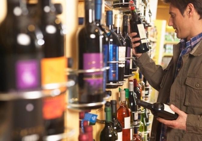 С 3 декабря в Украине дорожает алкоголь: водка за 70 гривен и виски за 750