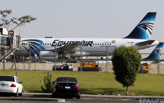 Из-за угона самолета террористом возобновление авиасообщения с Египтом может быть отложено