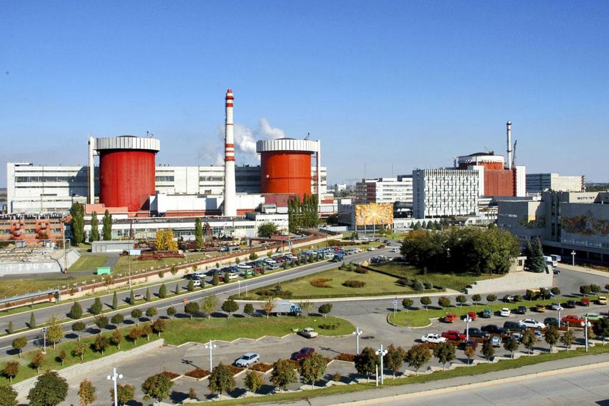 В Николаевской области на Южно-Украинской АЭС остановился энергоблок