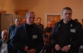 Феликс Ольшевский (слева)