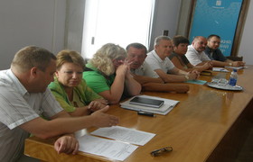 Участники заседания комиссии