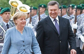 Виктор Янукович и Ангела Меркель