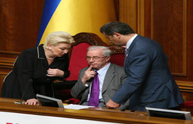 Николай Азаров