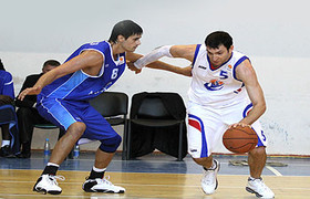 Алексей Онуфриев (слева) и Сергей Горбенко (справа)