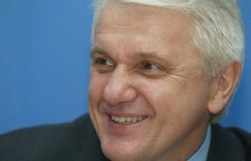 В. М. Литвин