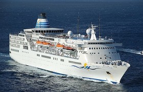 Немецкий круизный лайнер Delphin