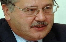 Анатолий Гриценко