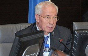 Николай Азаров