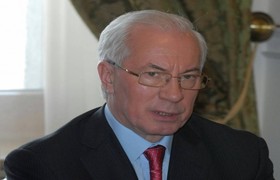 Николай Азаров