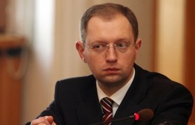 Арсений Яценюк