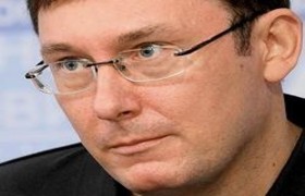 Юрий Луценко