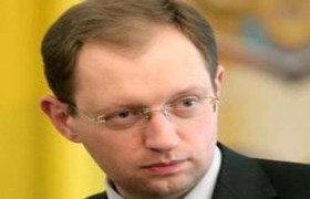 Арсений Яценюк
