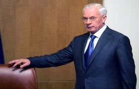 Николай Азаров