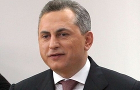 Борис Колесников