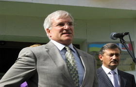 Ховард Окман 