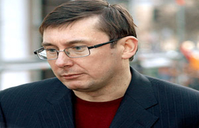 Юрий Луценко