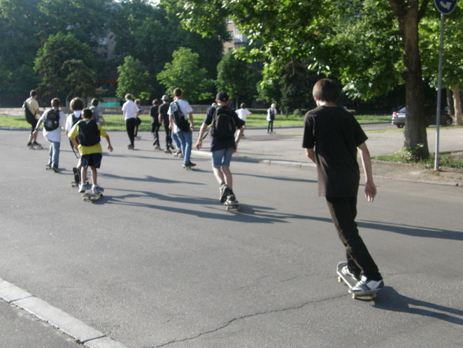 Николаевские экстремалы отметили День скейтборда