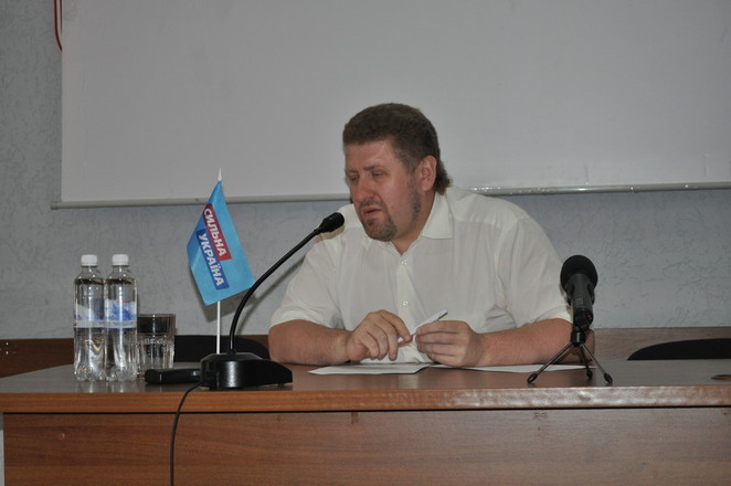 Партийцам Тигипко надоела «сладкая лапша»