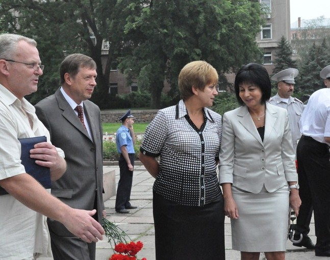 Глава Николаевского облсовета Татьяна Демченко и заместитель губернатора Наталья Иванцова