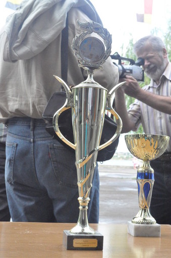 Кубок для победителя регаты