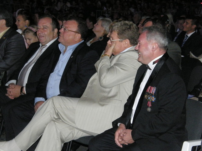 С. Майборода уступил место В. Чайке