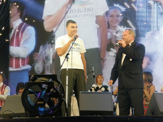 Перед оглашением фейерверка