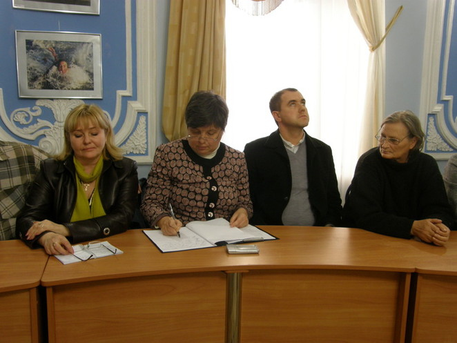 Лариса Шеслер подписала меморандум