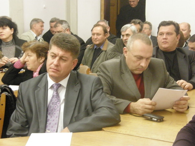 "Фронтовики" Андрей Мышкин (справа) и Олег Мудрак (в центре)