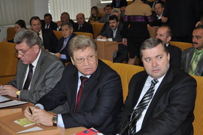 В. Пащенко, Н. Круглов, В. Надрага