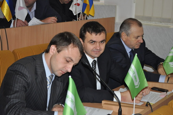 Депутаты-"фронтовики"