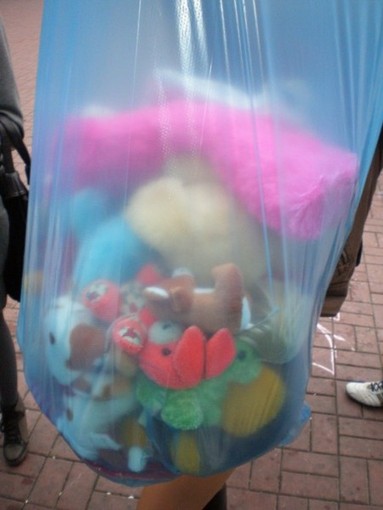 игрушки детям