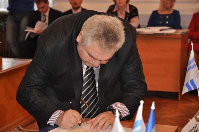 В. Положенко