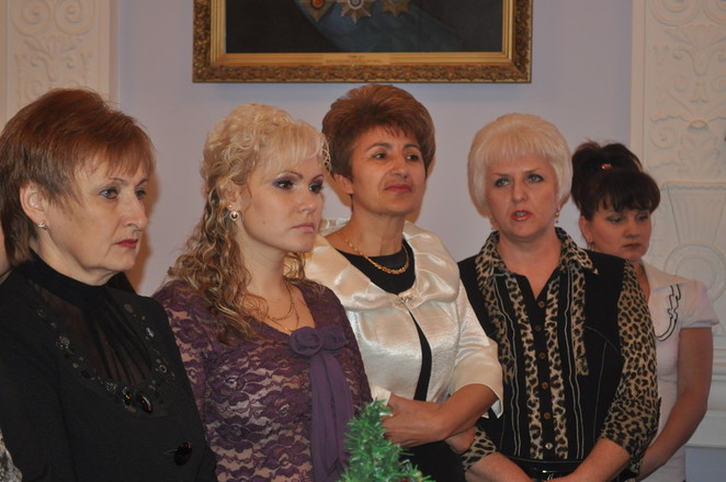 В центре - А. Деркач