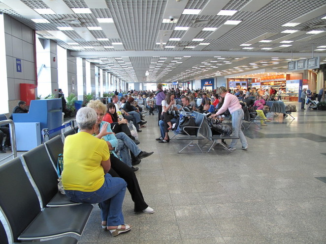 Перед вылетом Павла в Египет задержали вылет в Домодедово