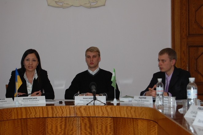 О. Янишевская, А. Максименко, В. Подьячьев