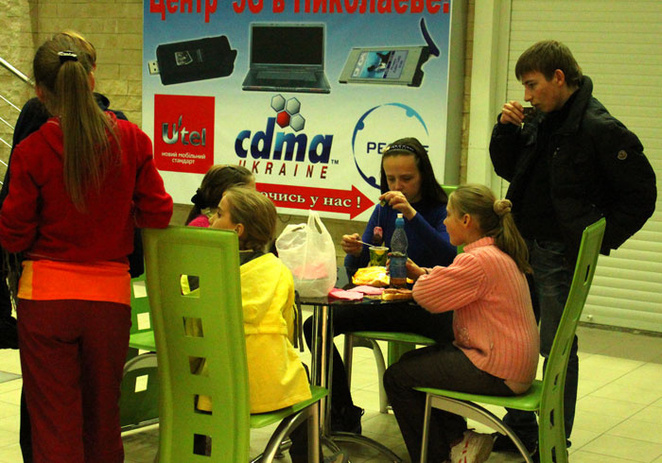 Танцоры "перерывничают"