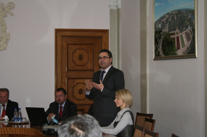 Анатолий Соловьев