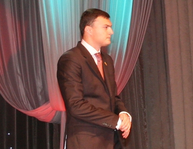 Глава облстовета Игорь Дятлов