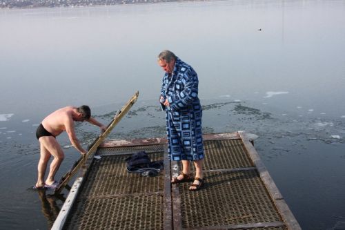 396023_311926182182336_100000948702177_874025_1244057874_n