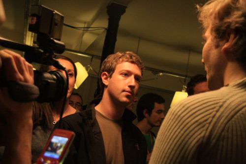 Mark_Zuckerberg_-_Facebook_Developer_Garage_Paris_2008_(1)
