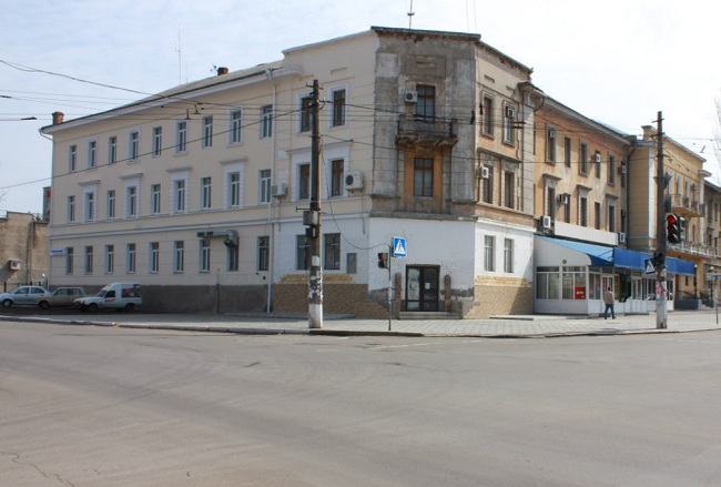 10-й корпус ЧГУ имени Петра Могилы