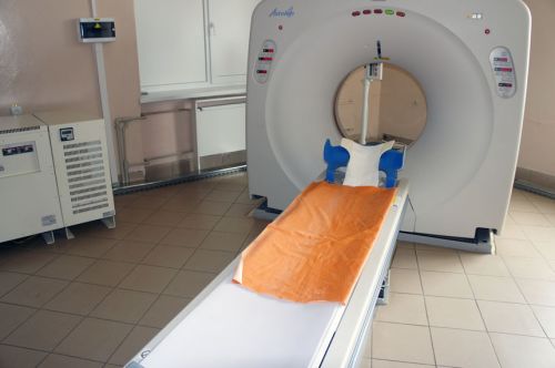 Аппарат МРТ в поликлинике