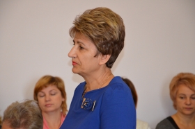 Начальник гороно Анна Деркач