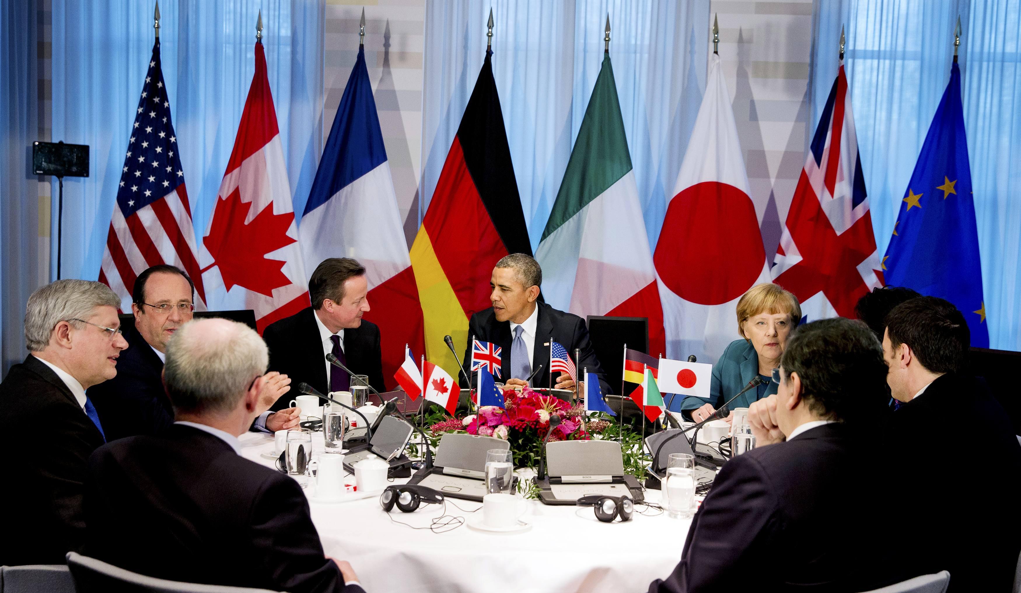 Германия дипломатические отношения. Summit g8. Саммит g8 в Италии 2001. Саммит большой семерки g7 1997. G7 Germany 2022.