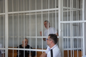 Владимир Шпинда в белой футболке