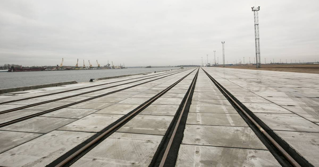 На острове Криеву уже построена необходимая для нового порта ж/д инфраструктура