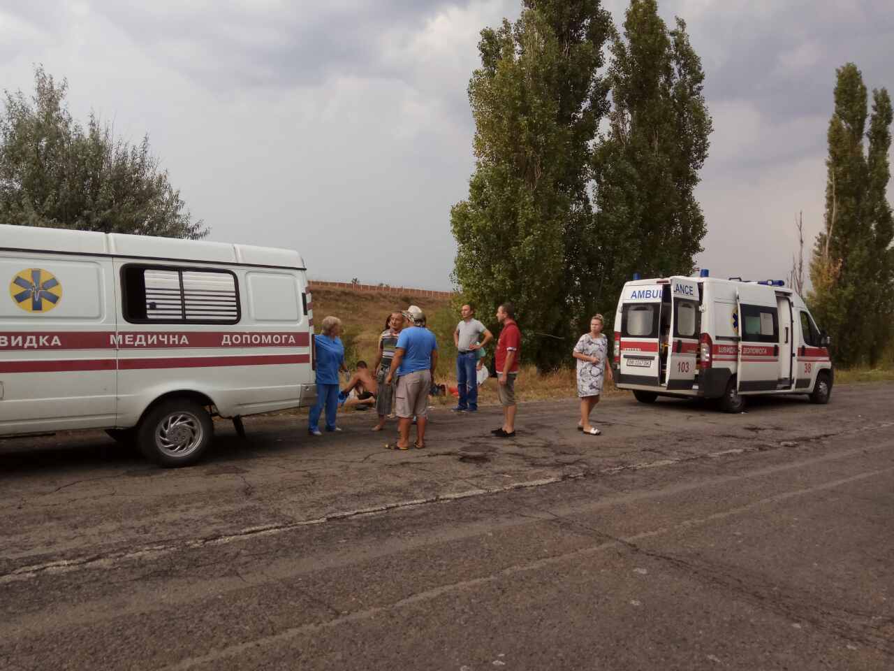 Под Николаевом семья попала в ДТП – автомобиль занесло на скользкой дороге